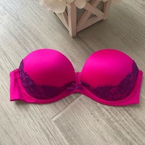 Victoria's Secret Very Sexy strapless bra